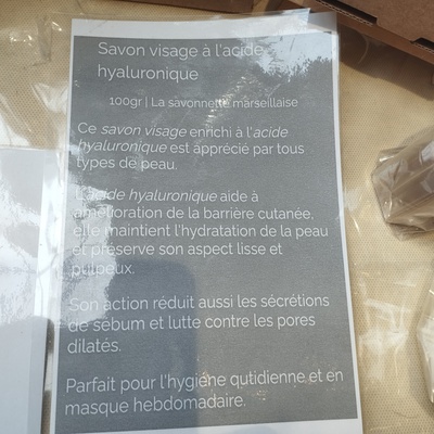 Savon au lait d'ânesse bio et acide hyaluronique